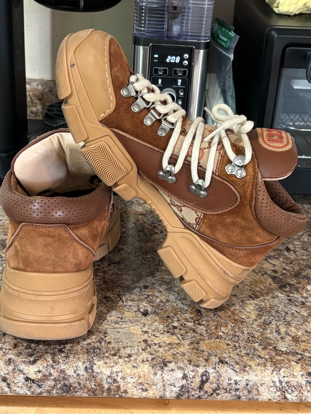 GUCCI “BRICK RED” FLASHTREK SNEAKERS SIZE 7.5 MENS MADE IN ITALY 100% AUTHENTIC - Picture 10 of 16